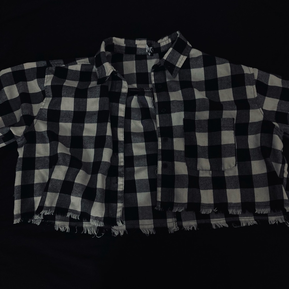 checkered cropped flannel